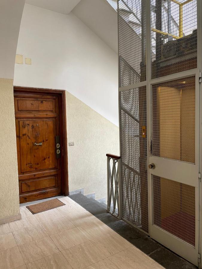 Elegant Apt-Typical Roman Palazzina Pz Alessandria Zewnętrze zdjęcie